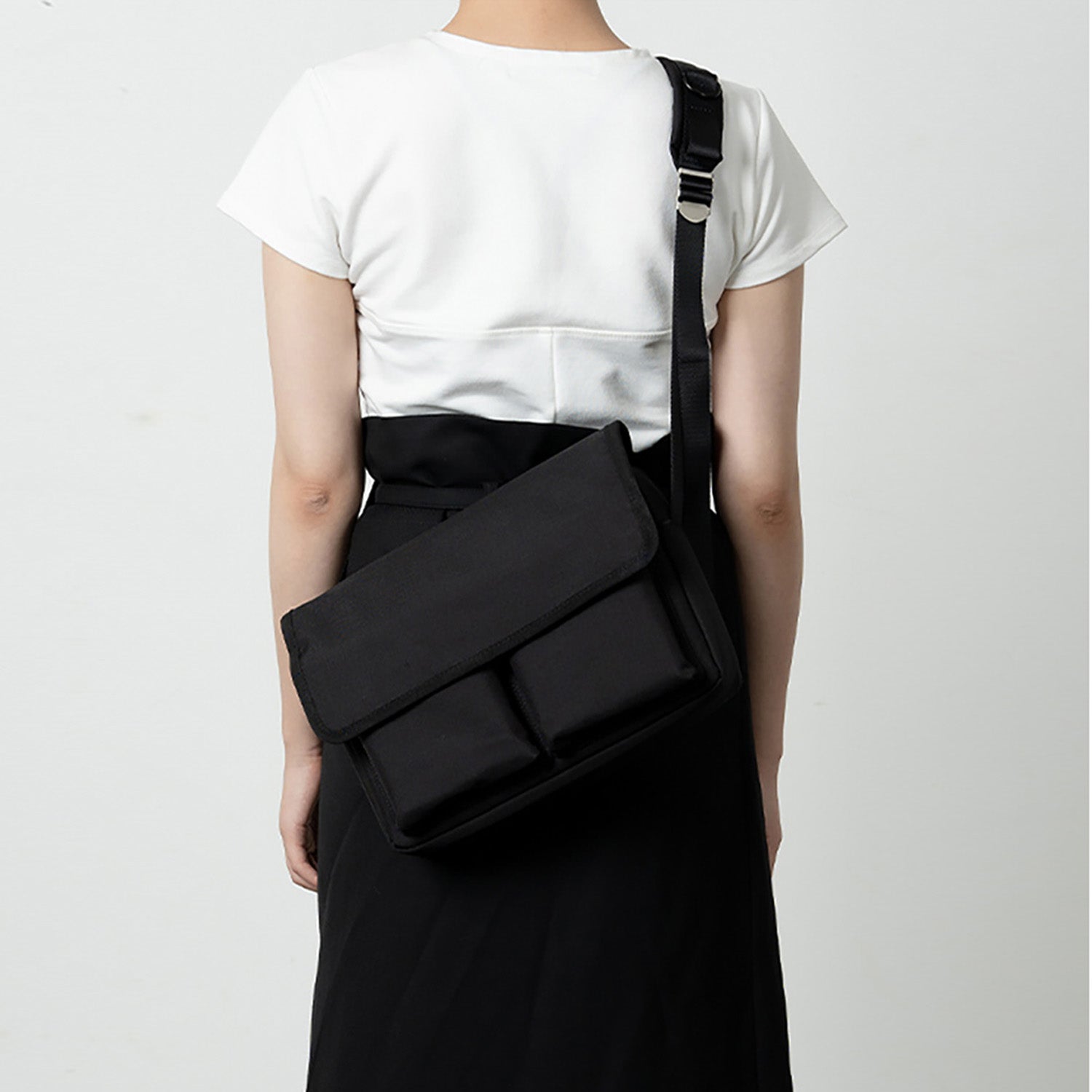 5-Pocket Crossbody Bag (Black)