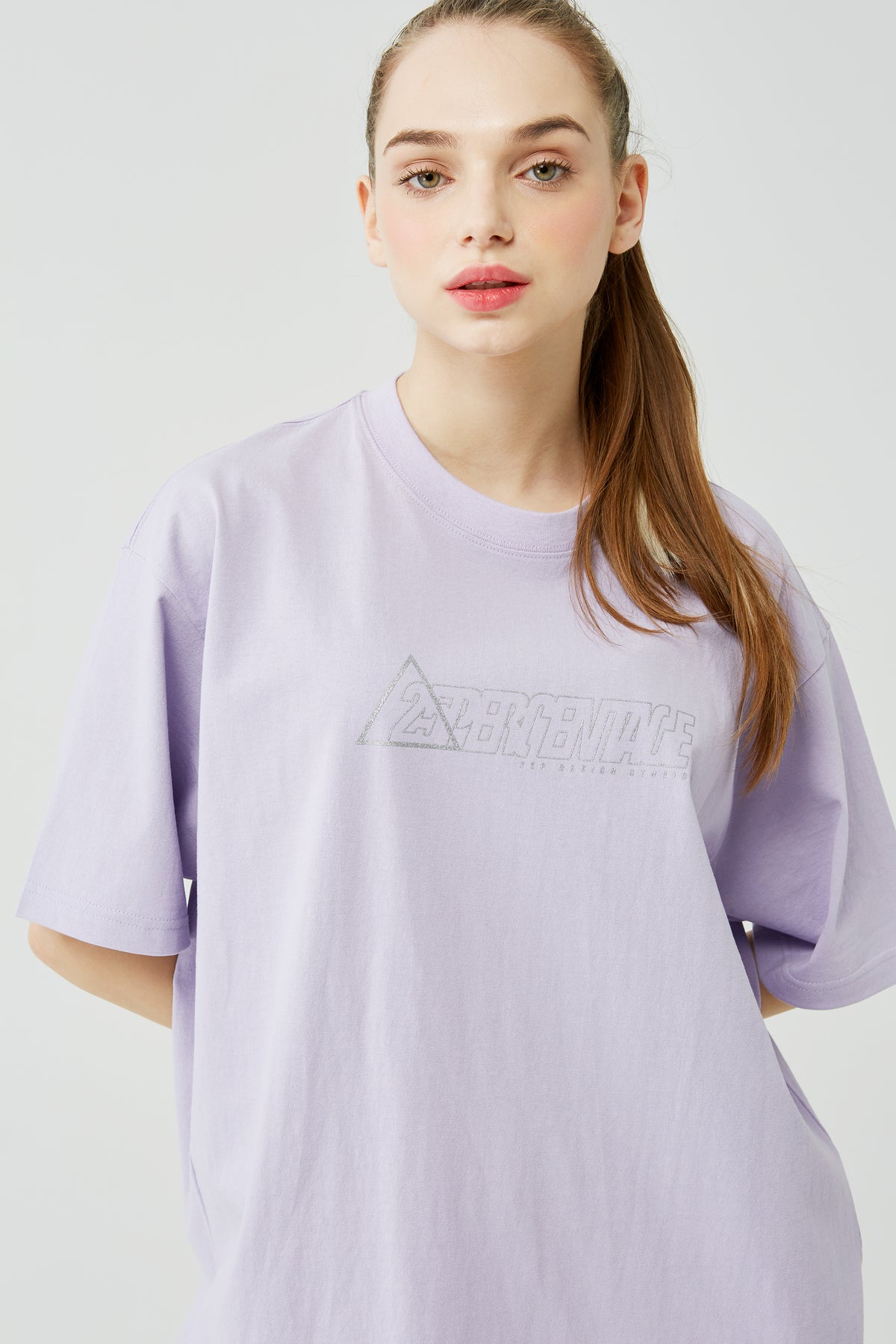 Download ( 25PERCENTAGE ) トライアングルグリーターロゴTシャツ / 25P TRIANGLE GLITTER LOGO T-SHIRT | 60% - SIXTYPERCENT