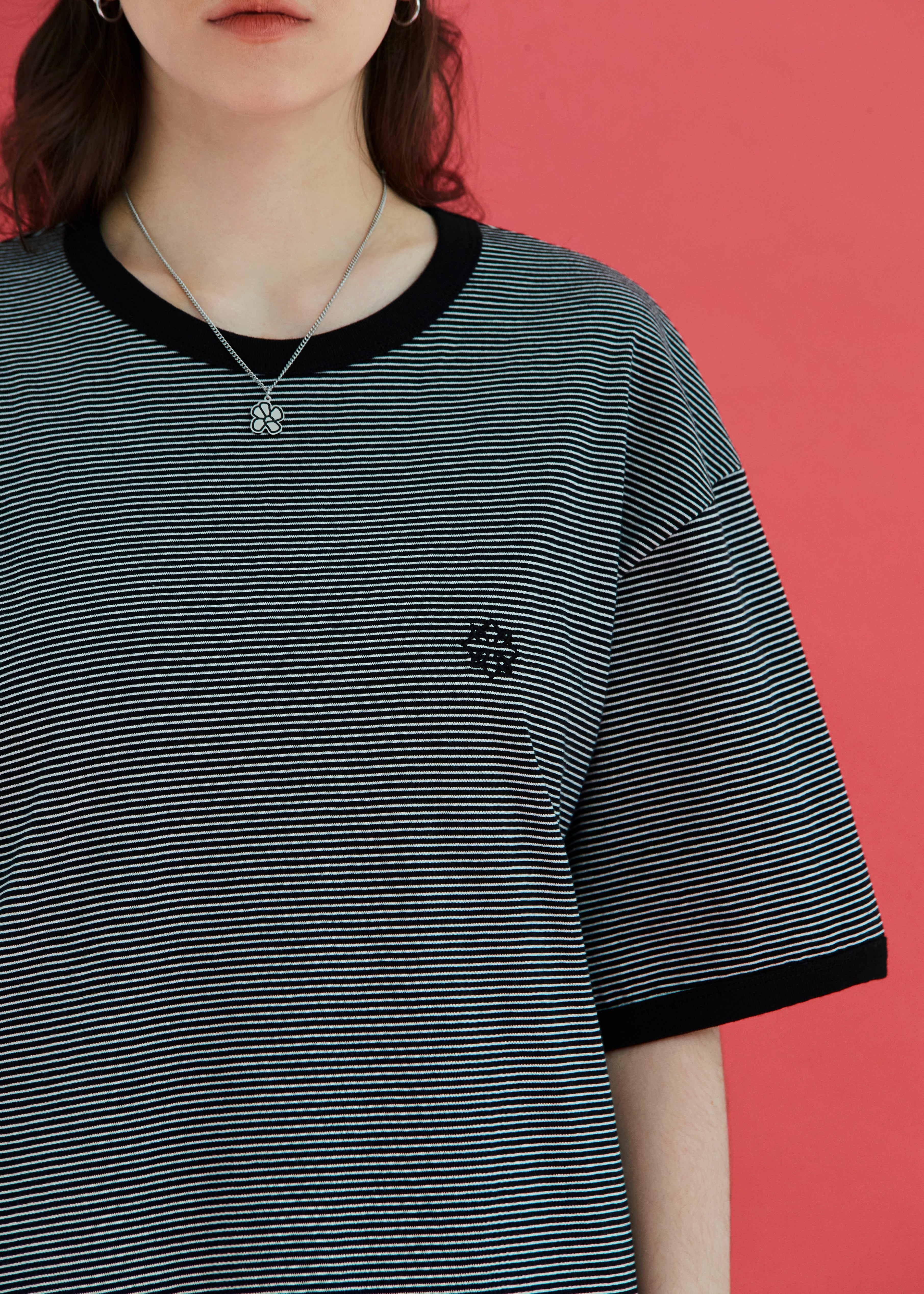 SYMBOL STRIPE T SHIRT / BLACK