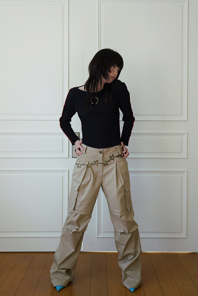 TUCK CARGO PANTS IN SAND BEIGE