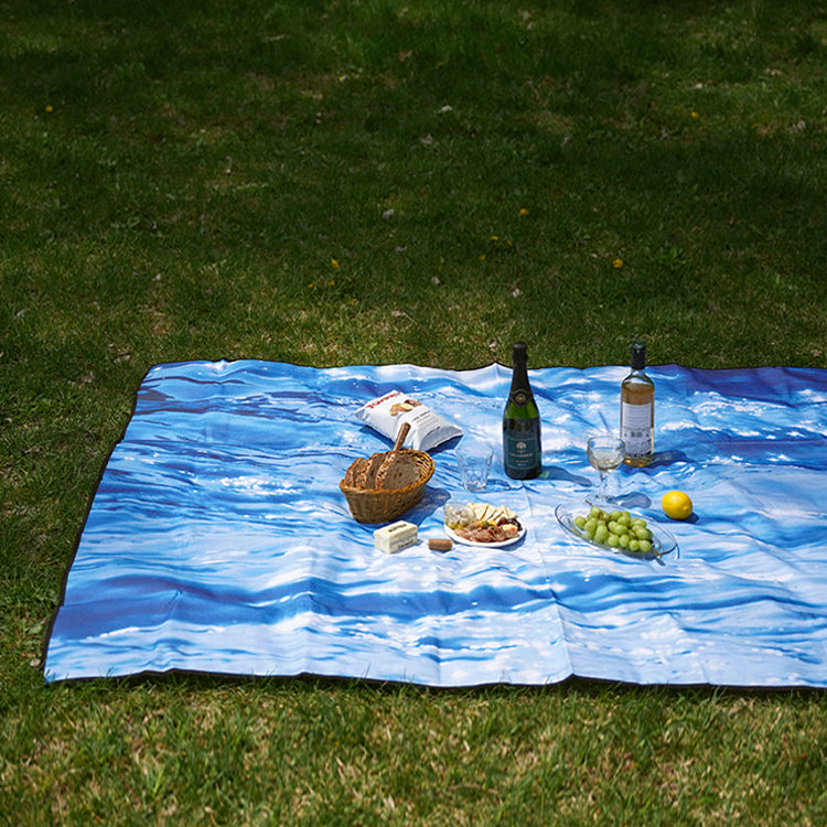 jeong O picnic mat