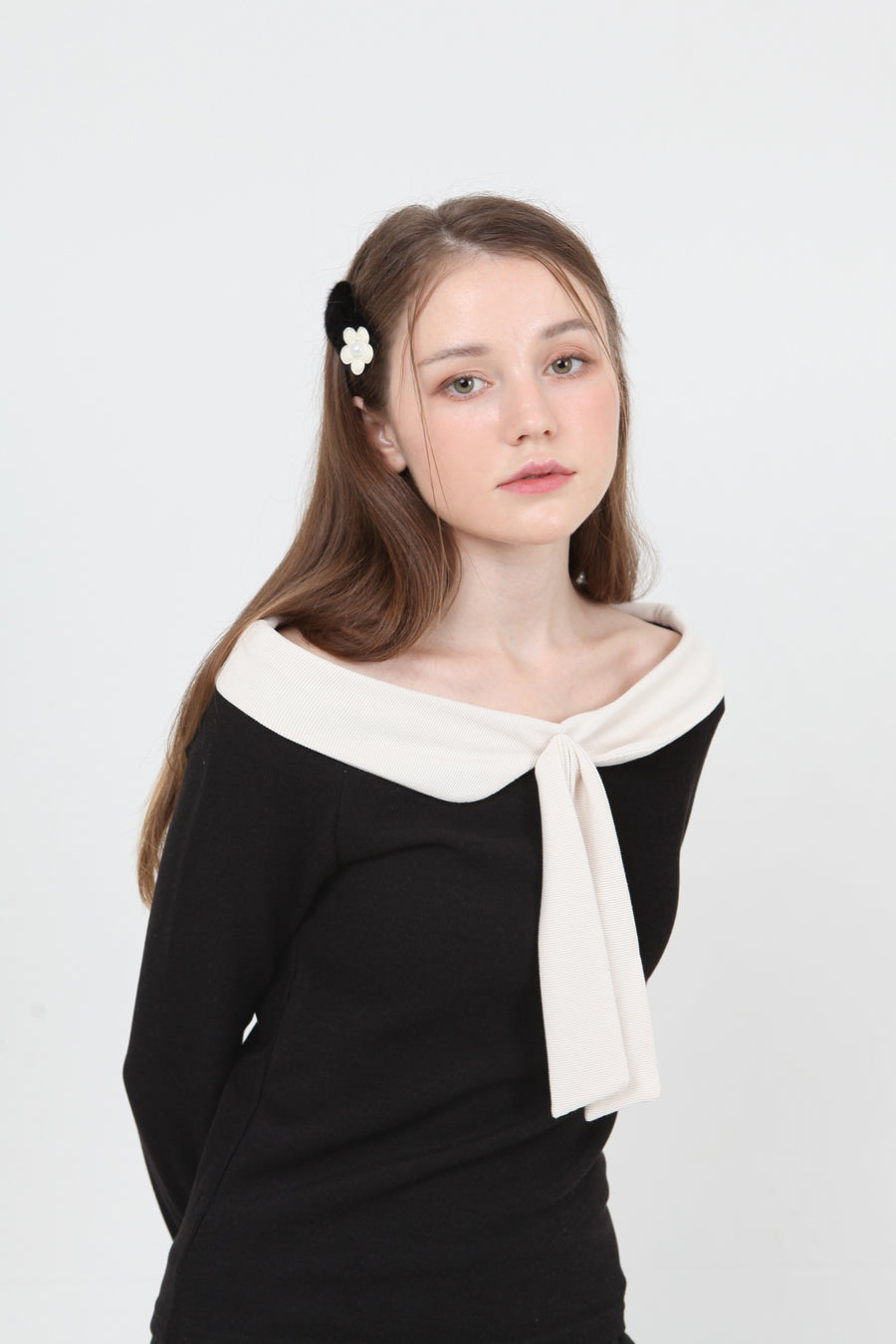 peminine offshoulder t-shirt