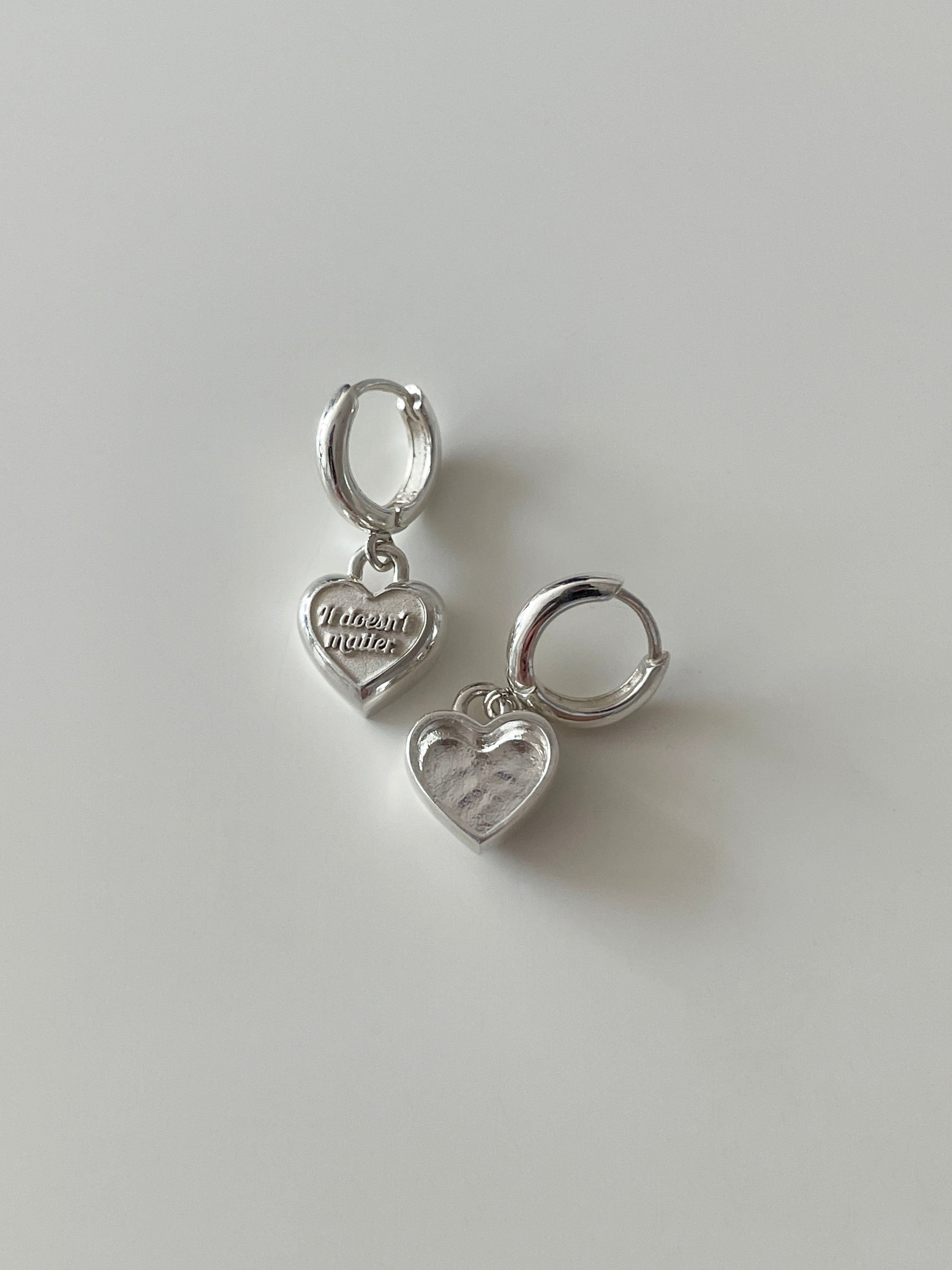 Heart lock one touch earring