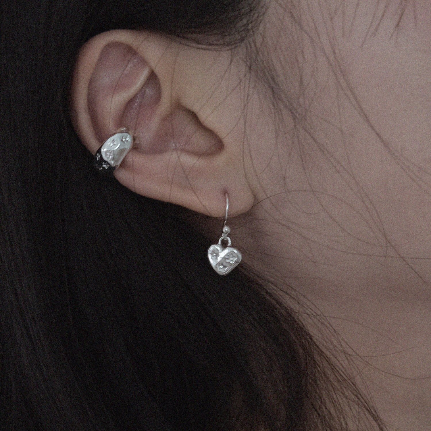 Star stamp earcuff