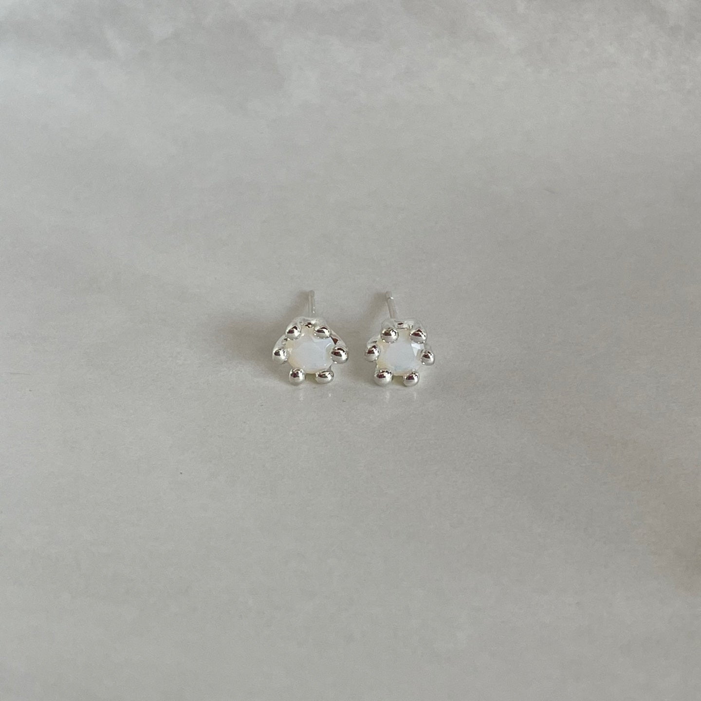 mini mushroom earring white-opal