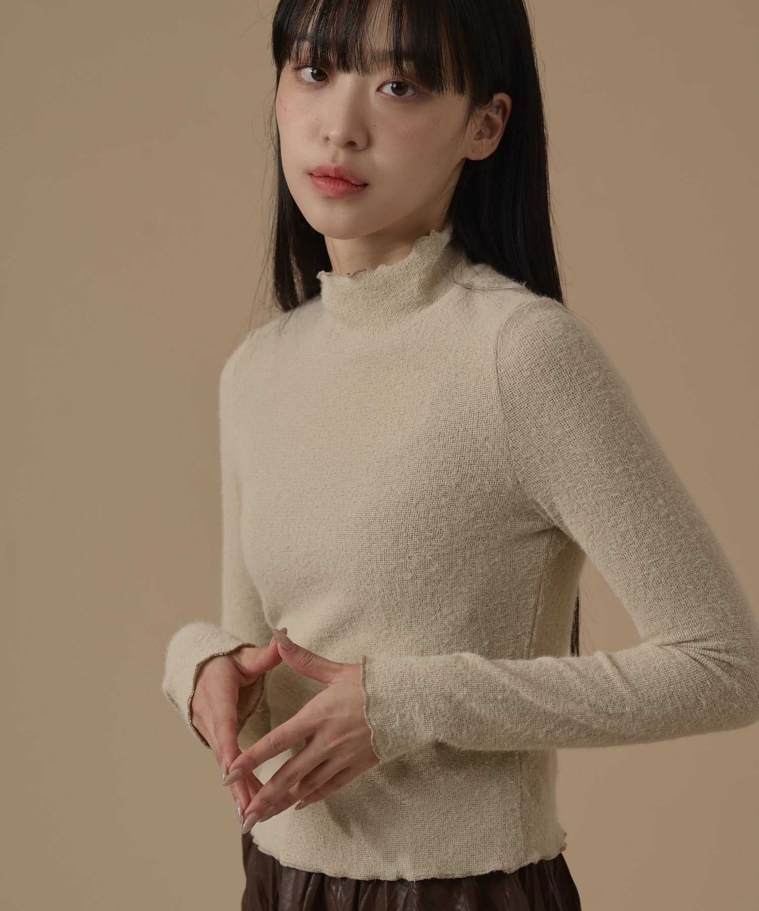 LONG SLEEVE HIGH NECK TOP