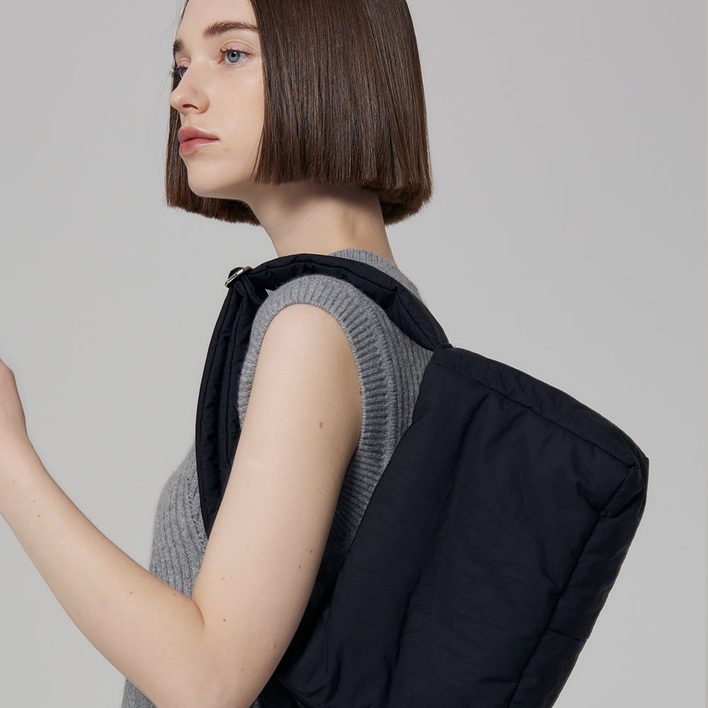 PLAIN BAG BLACK