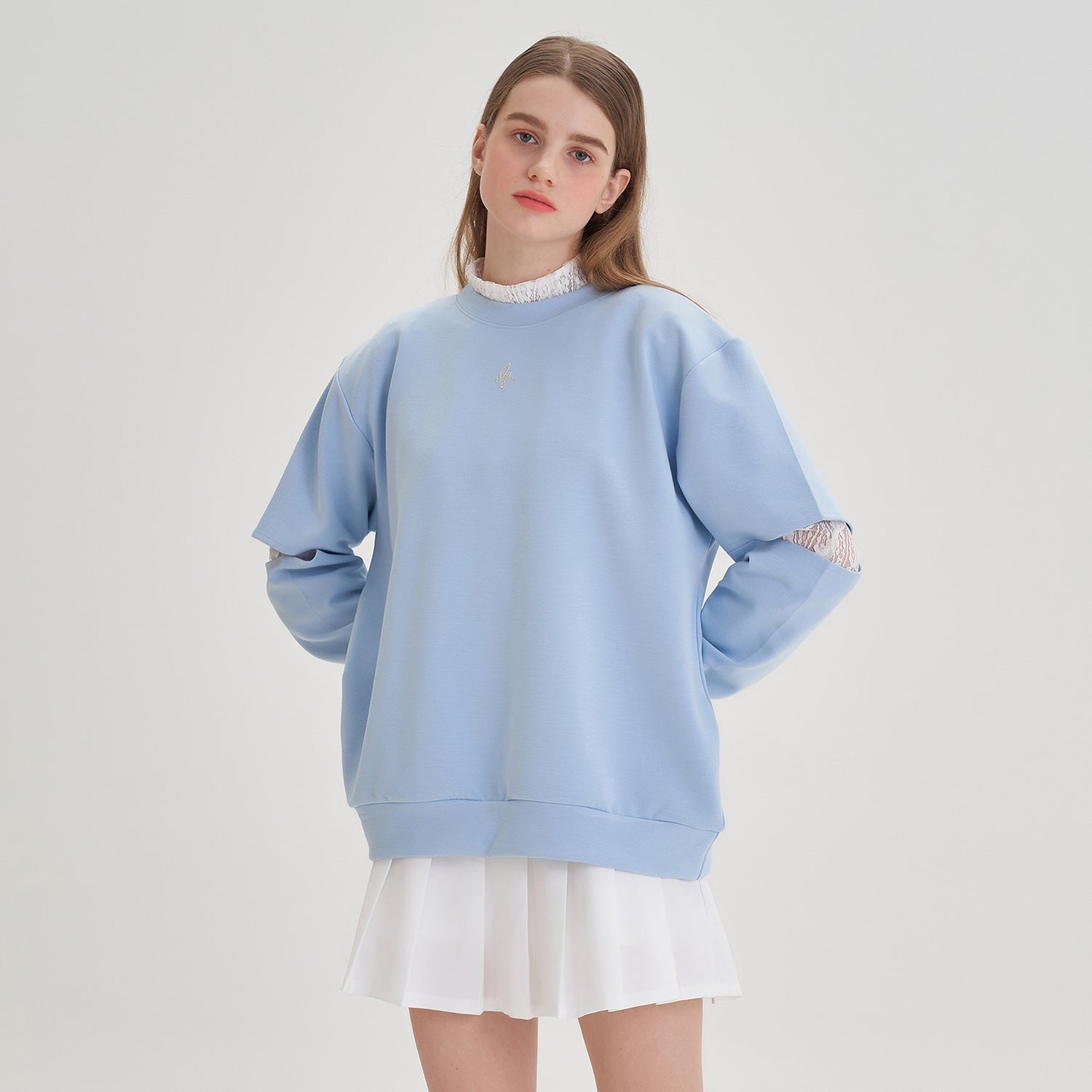 Twinkle Embroidery Slit Sweatshirts ( 2 Colors )