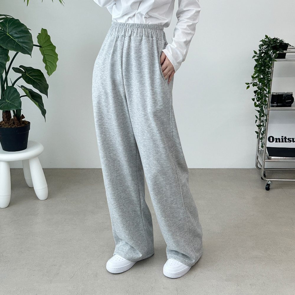 Loose Fit Wide Sweat Suit Pants