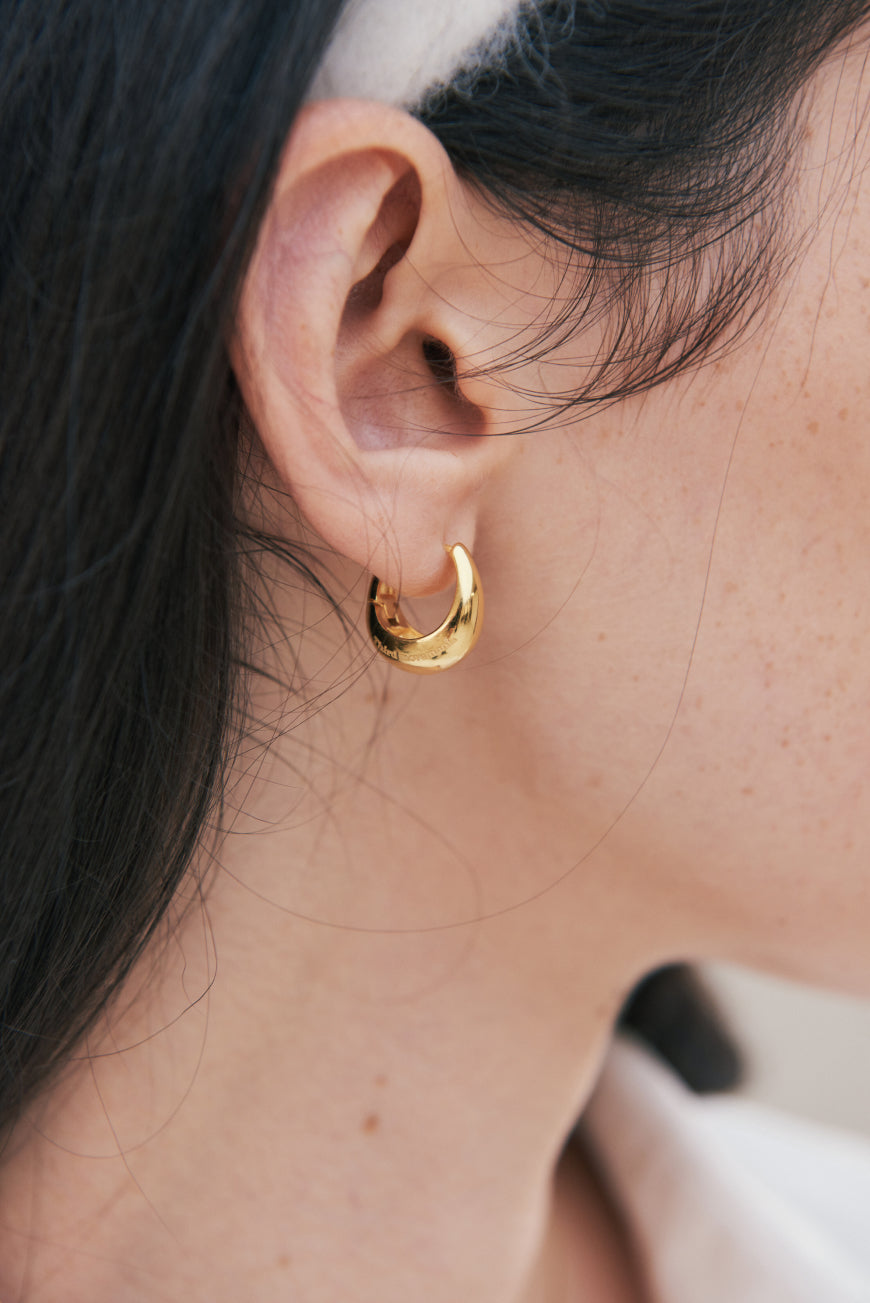 Half Moon Earring (Gold)