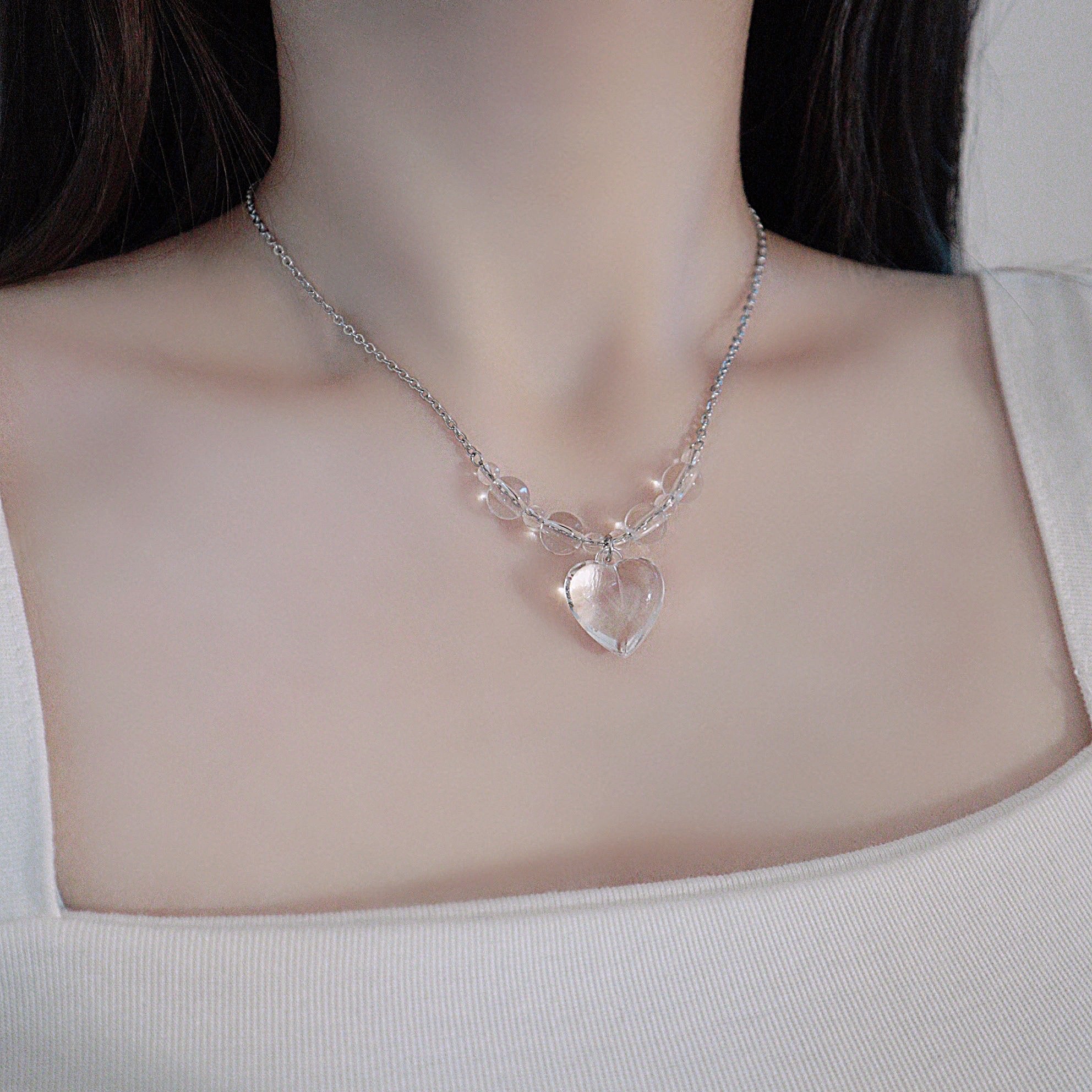 transparent heart bead necklace