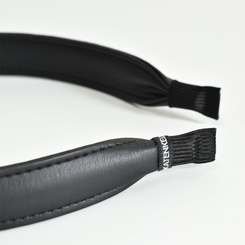 THE BASIC FAUX LEATHER HAIRBAND