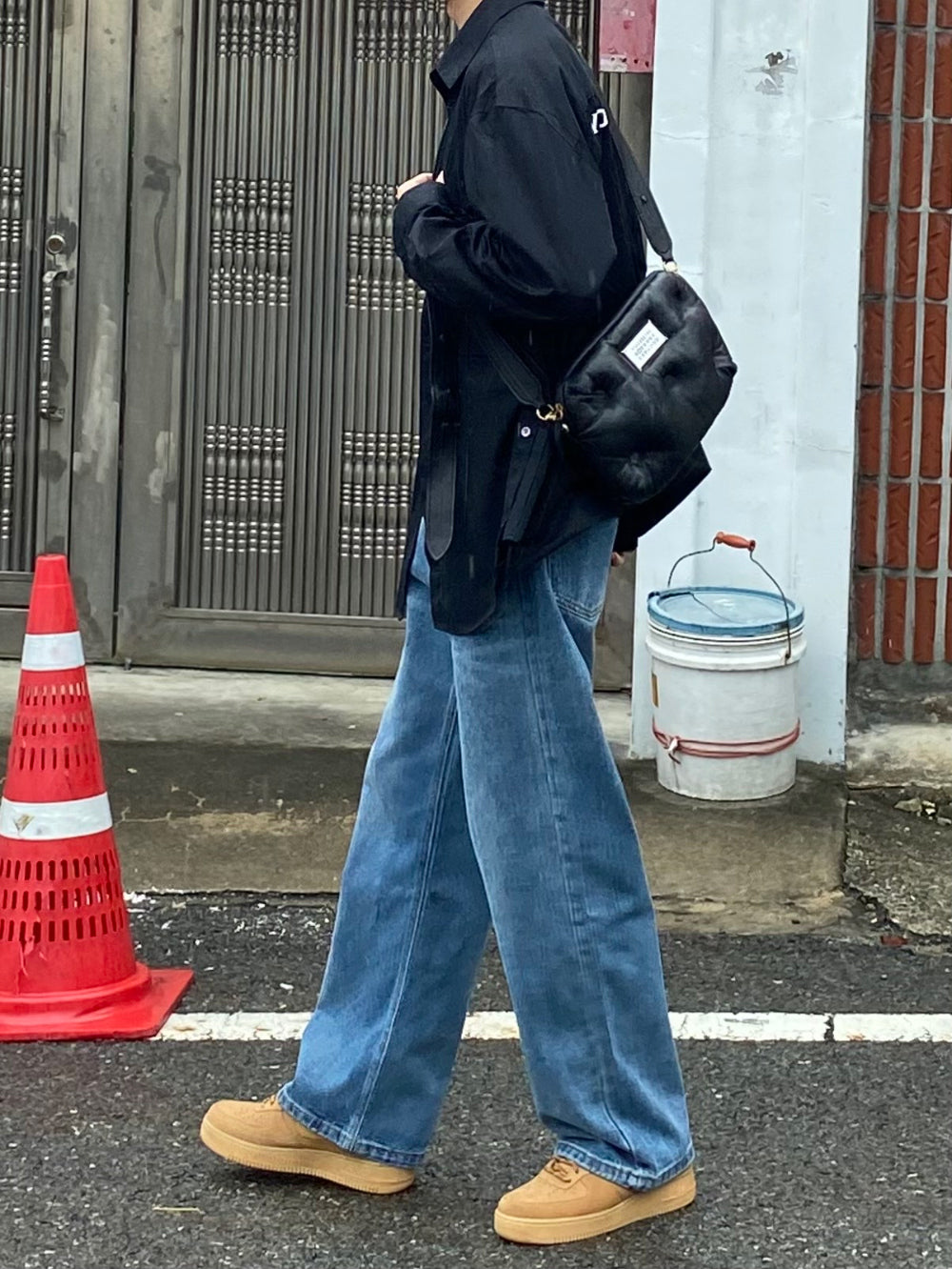 Long wide fit denim pants