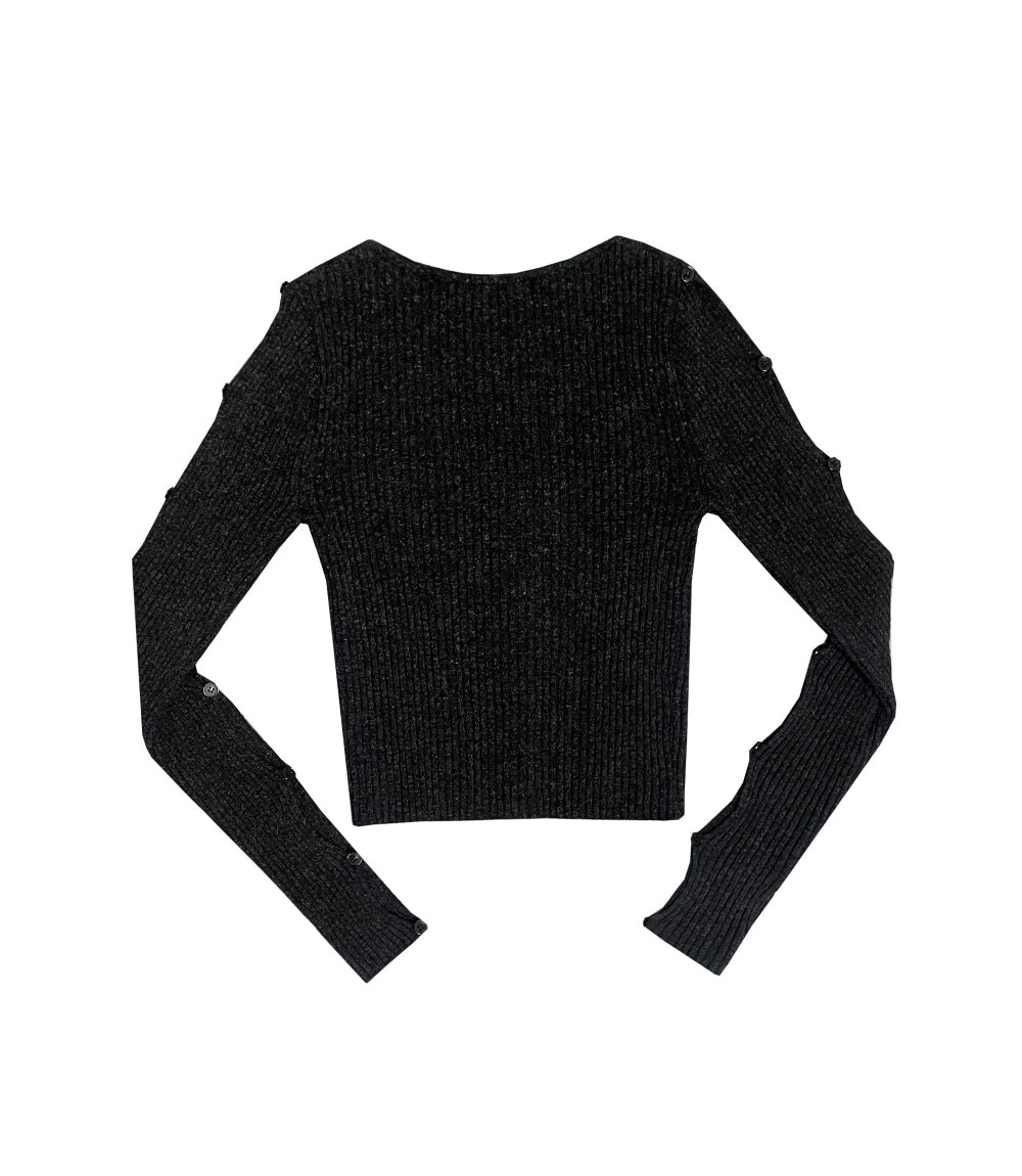 PNF made Mov button knit top