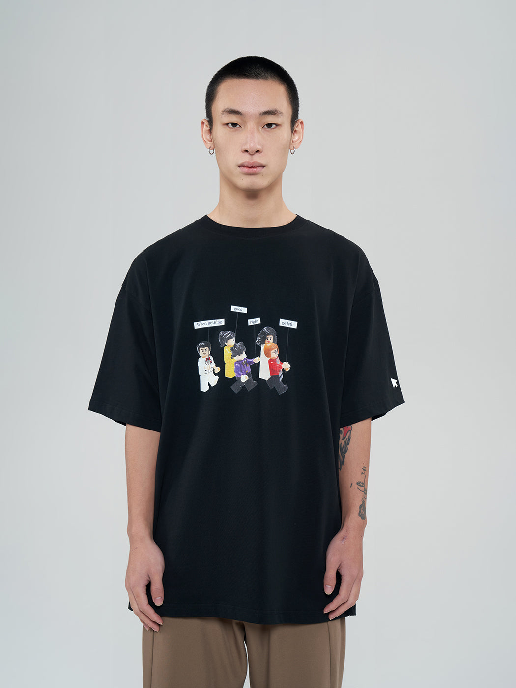 23SS “What's the Direction” Print T-shirt