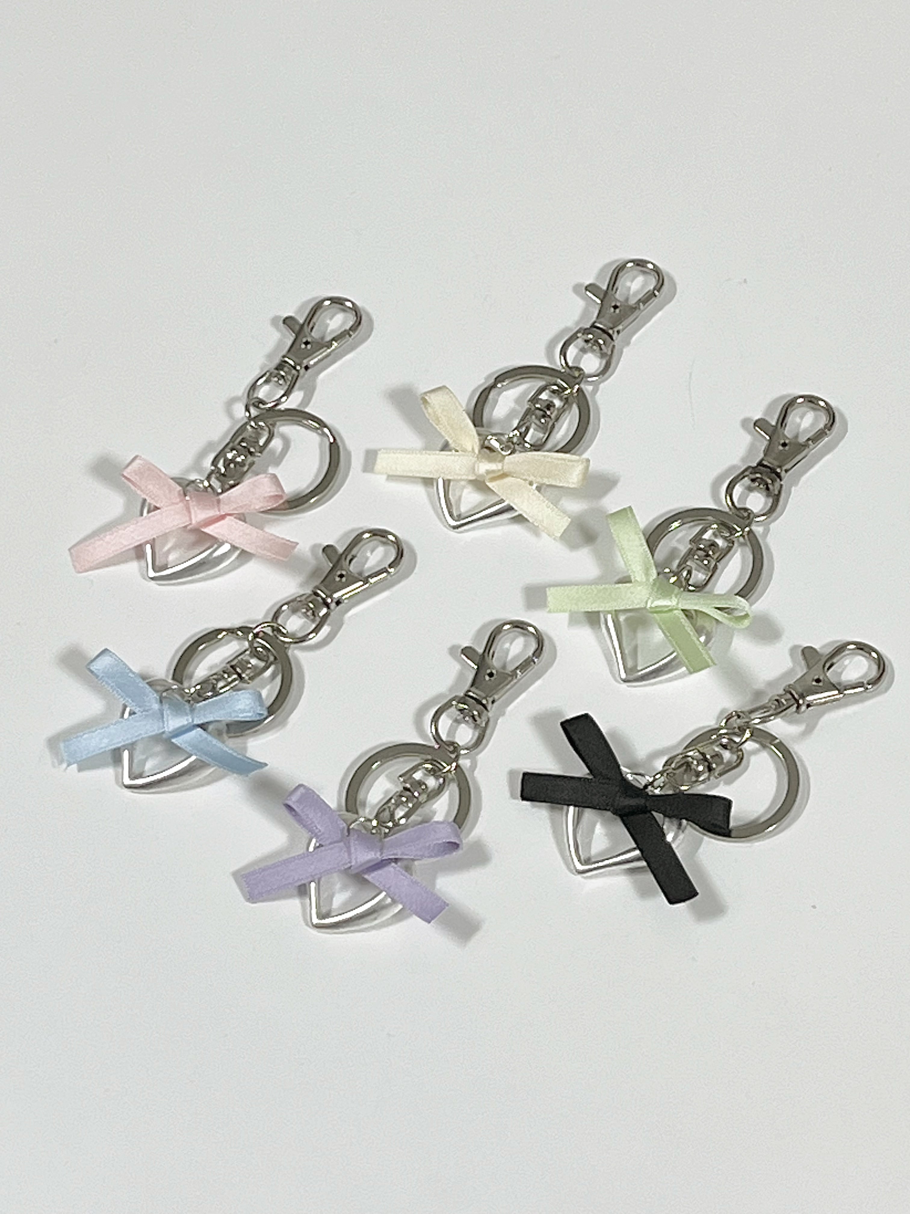 drop ribbon Keyring