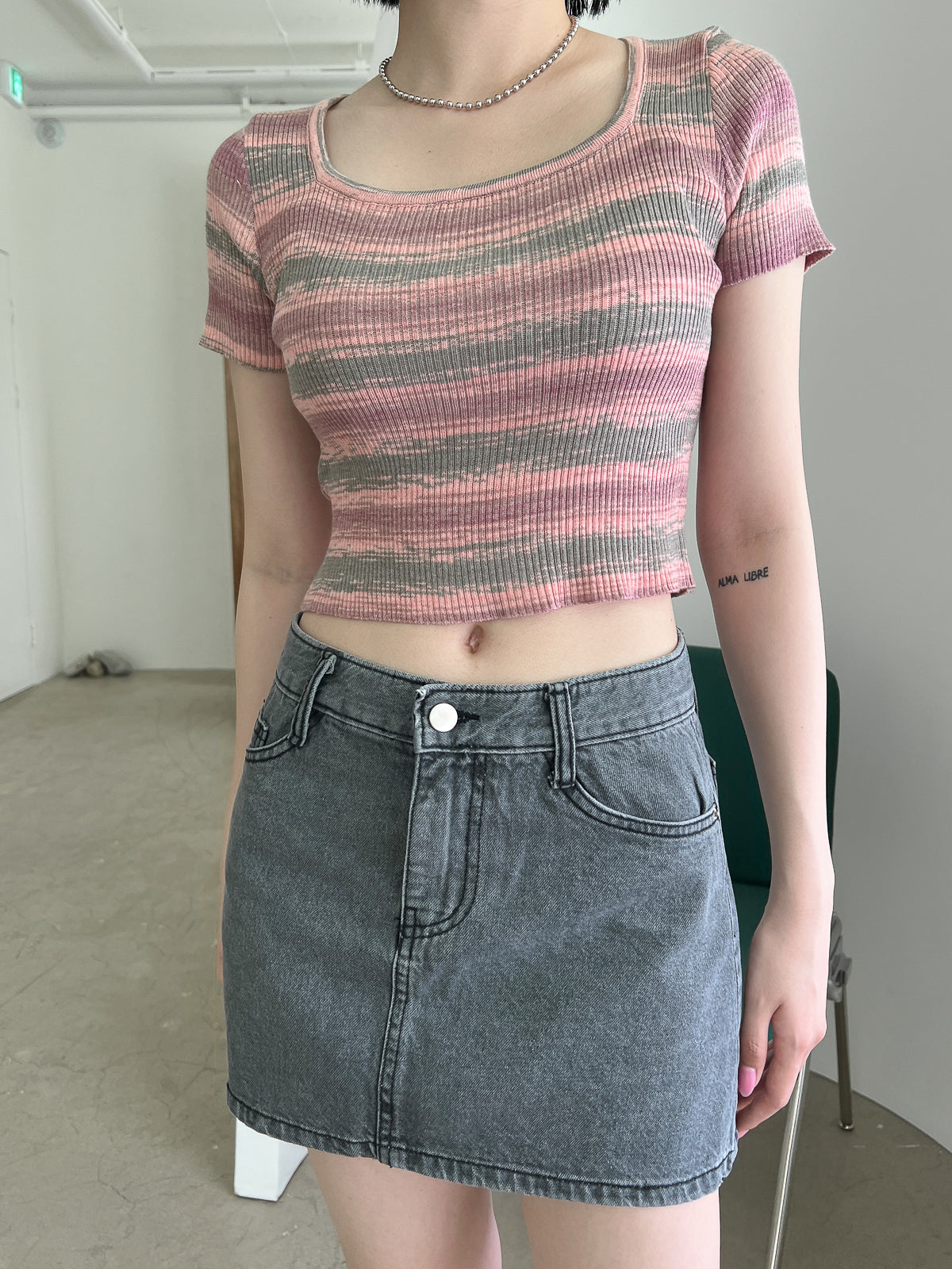 Rainbow Crop Knit (2color)