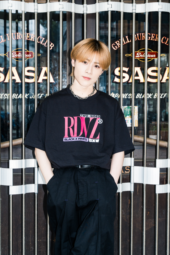 コラボレーションTシャツ（瀬川晋太郎様デザイン参加）BXW × RDVZ Collaboration T - BLACK