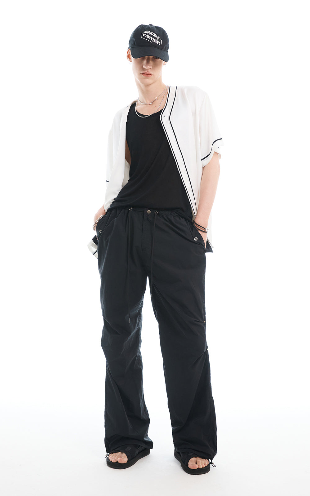 HIDDEN BUTTON PANTS_BLACK