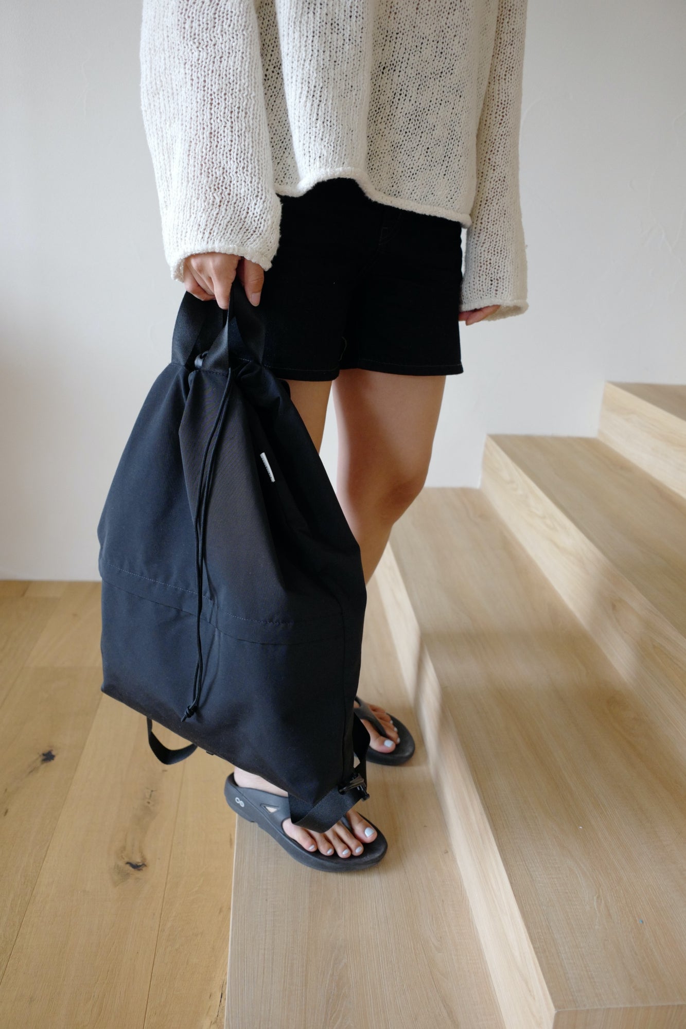 String backpack (Black)