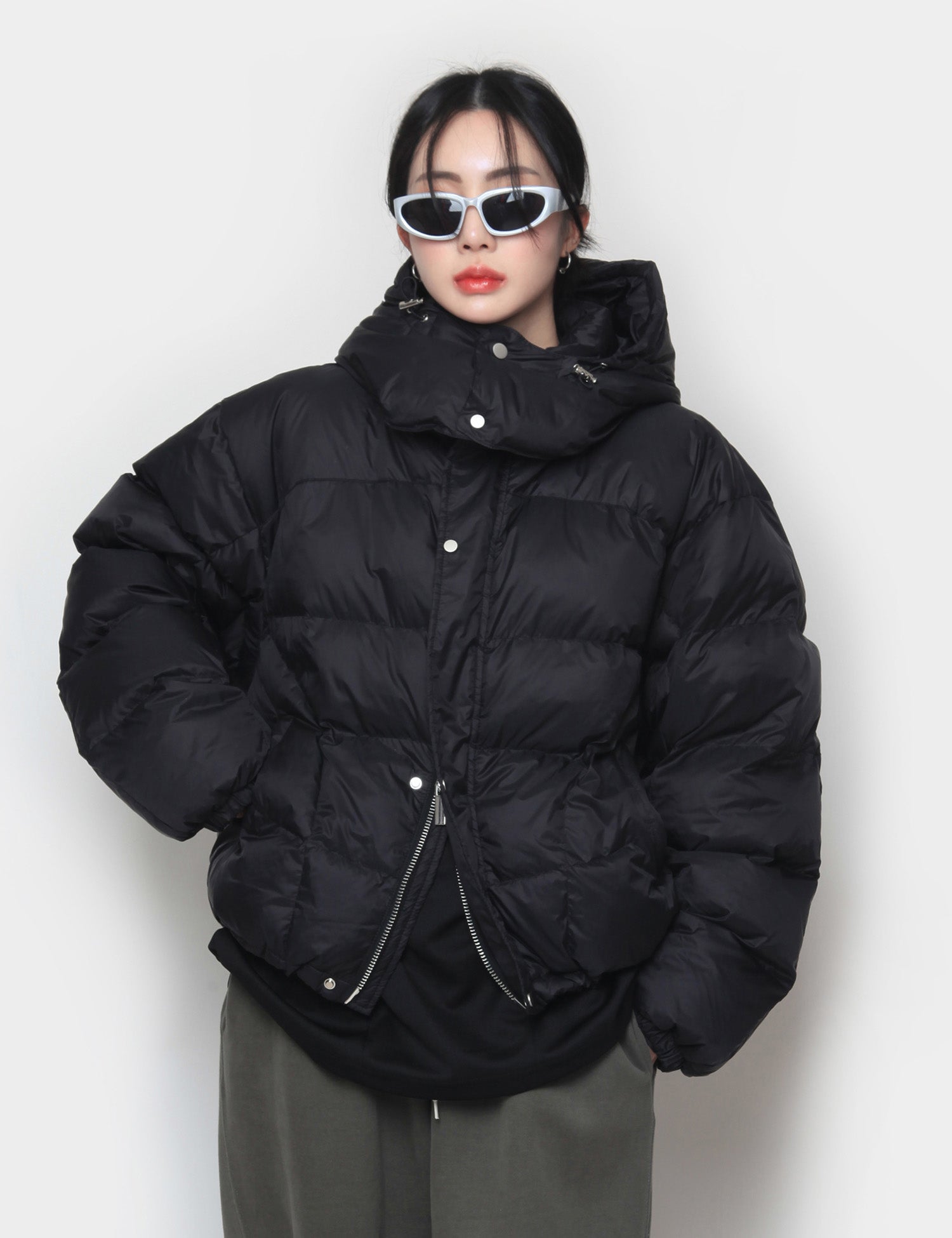 Minimal cropped hooded padded jacket