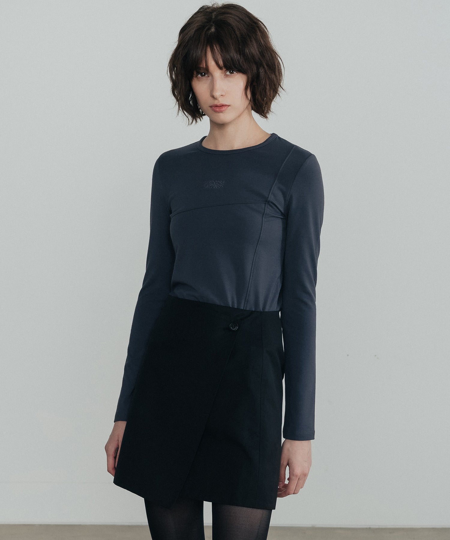 Cut stitch long sleeve T-shirt_Charcoal