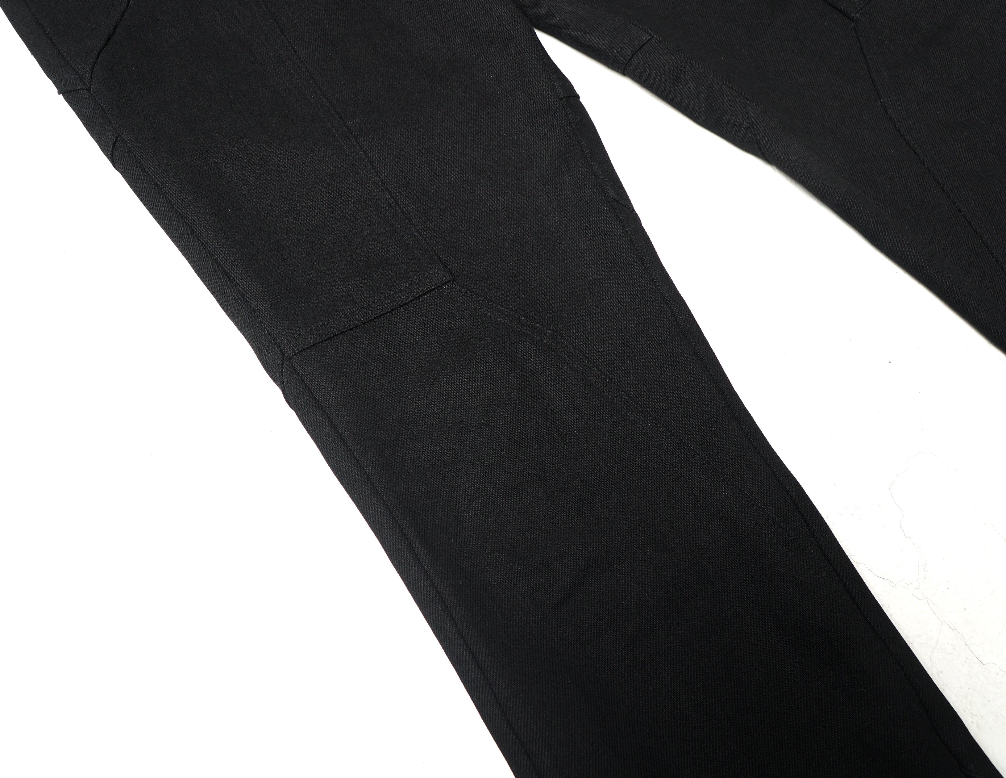 DARK KNIGHT SEMI SLIM JEANS IN BLACK DENIM (TURKIYE FABRIC)