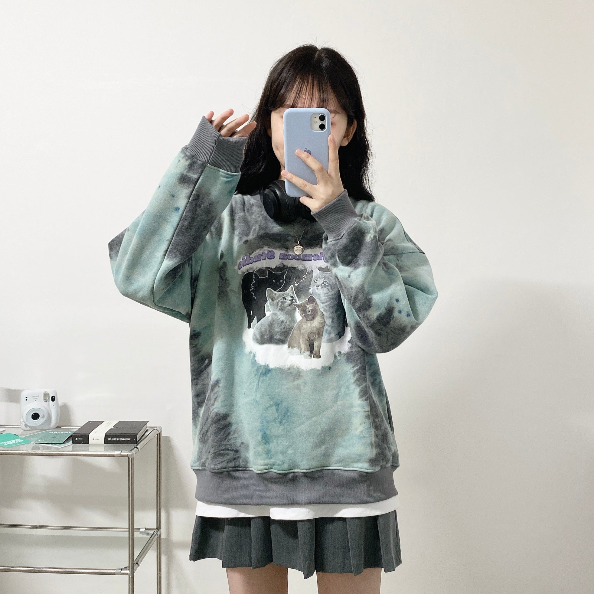 [tiedye] cat on the cloud sweatshirt - green