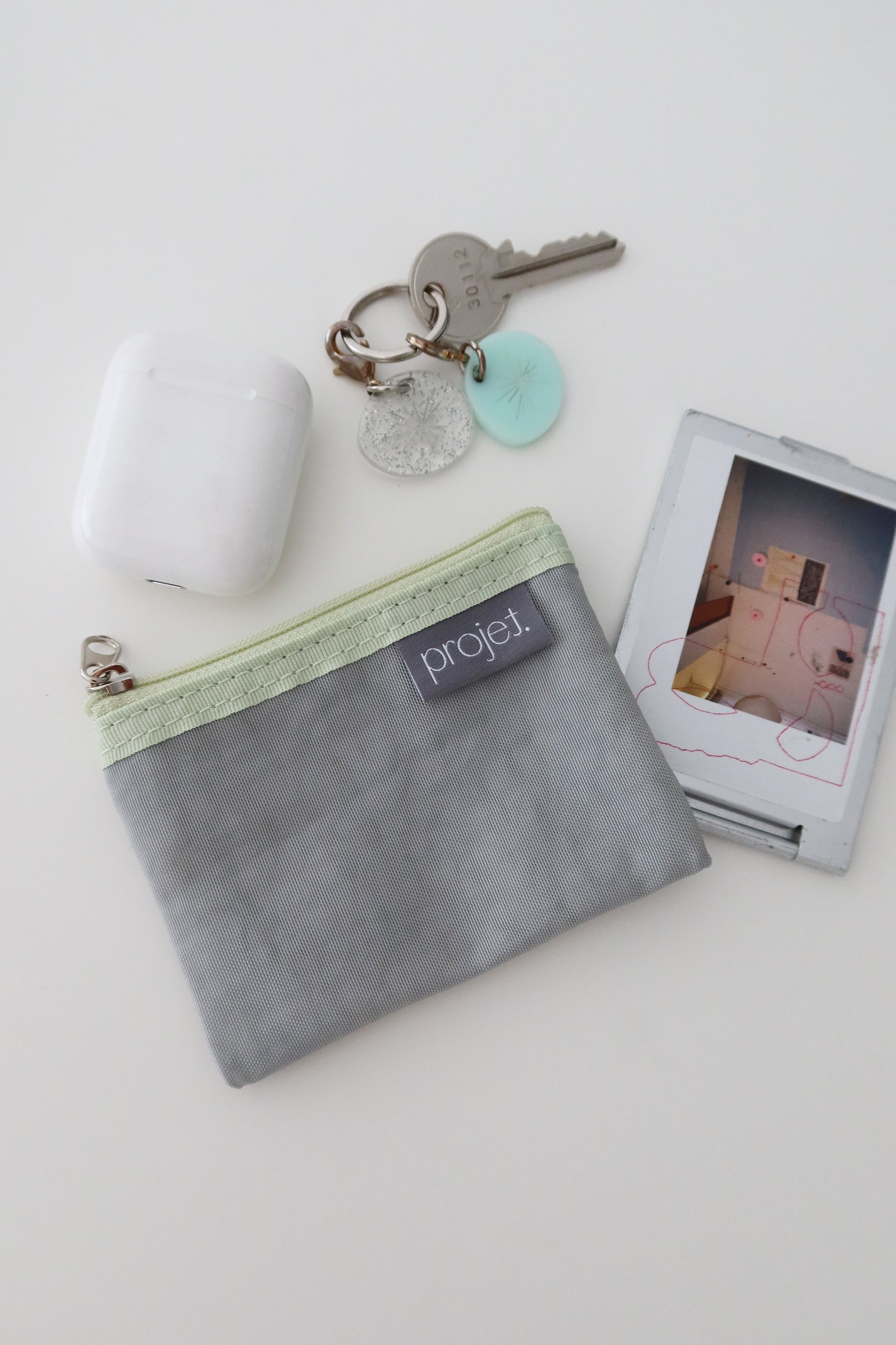 flat card pouch (light grey)