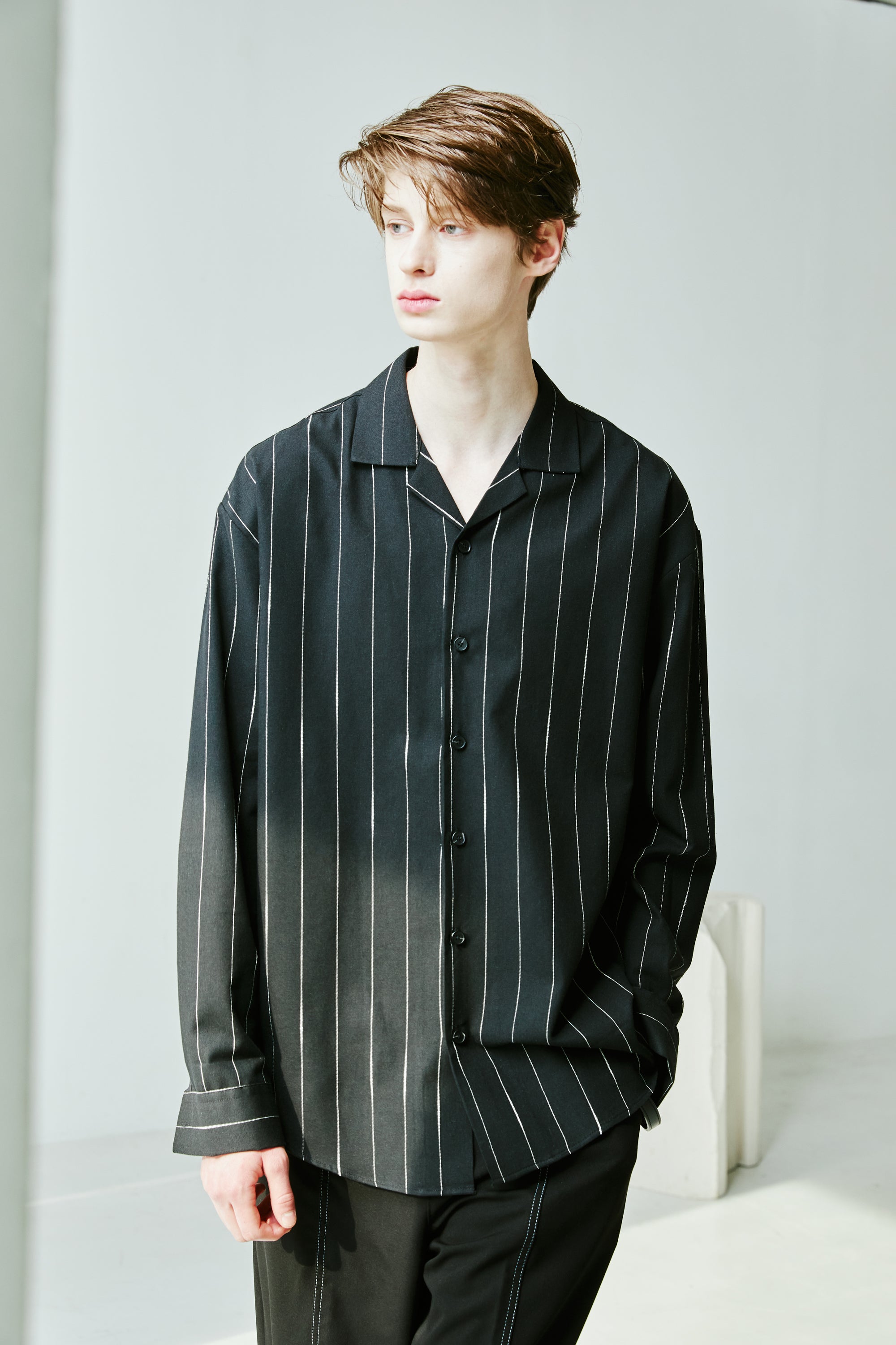 CLEAR STRIPE LINEN SHIRT