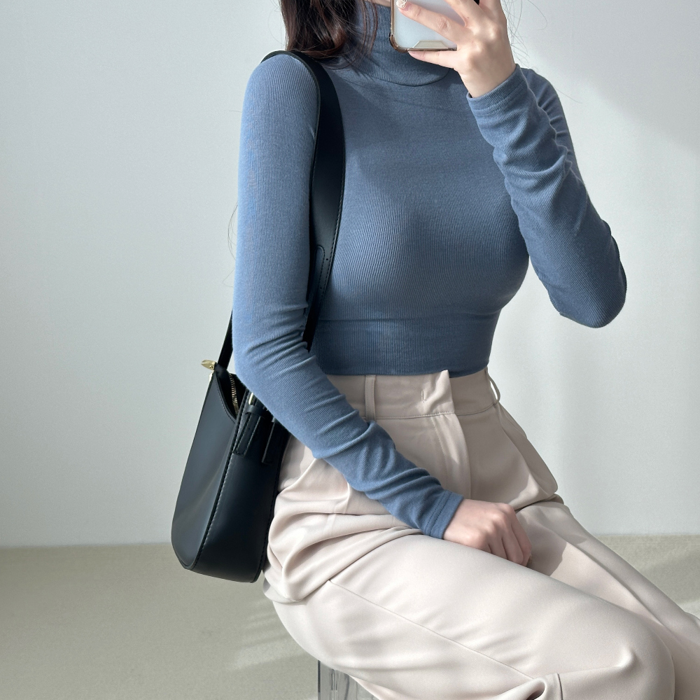 Soft turtleneck Long sleeved