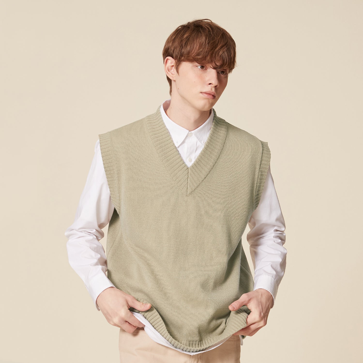 V NECK KNIT VEST_LIGHT KHAKI