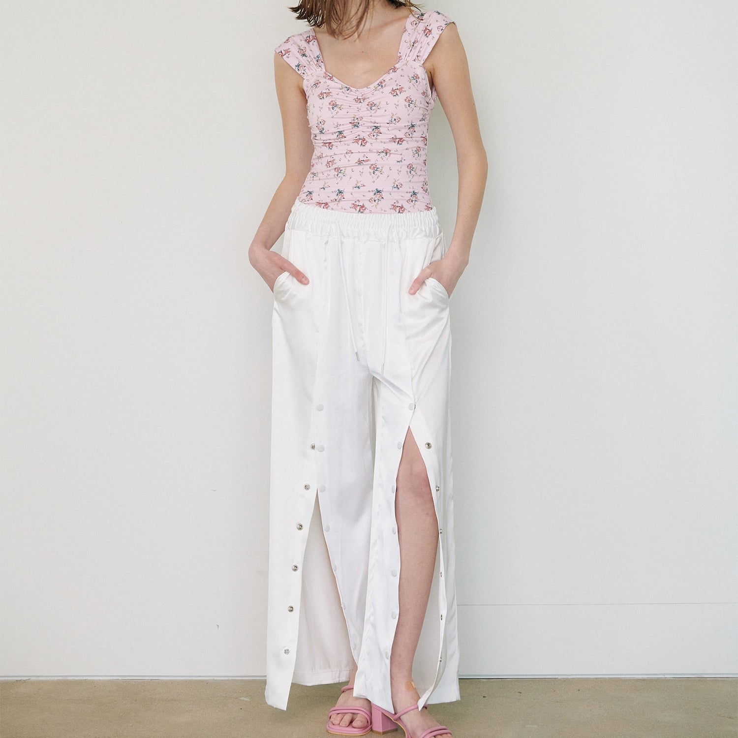  BUTTON SATIN PANTS, IVORY