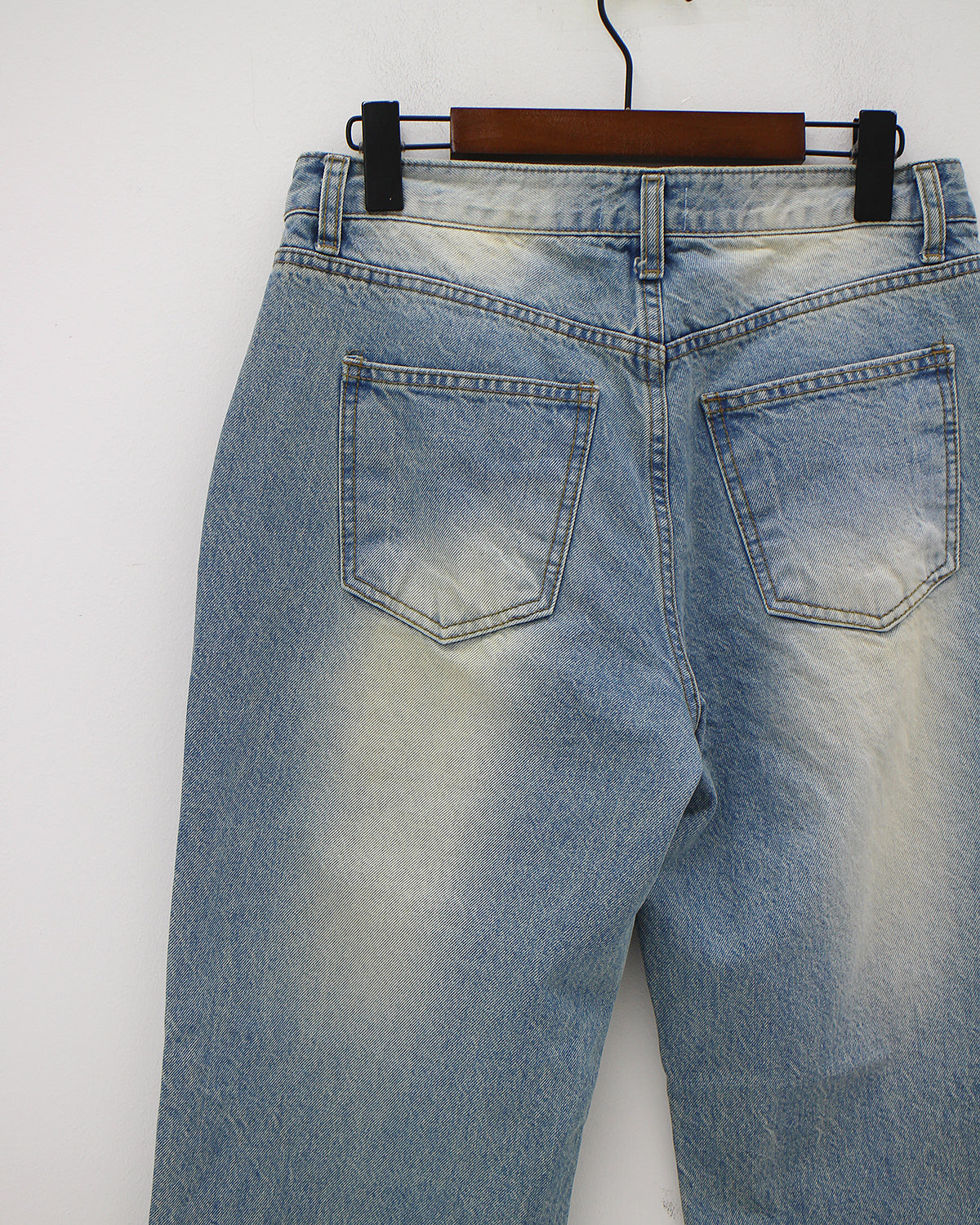 Sanding Wash Low Rise Denim Pants