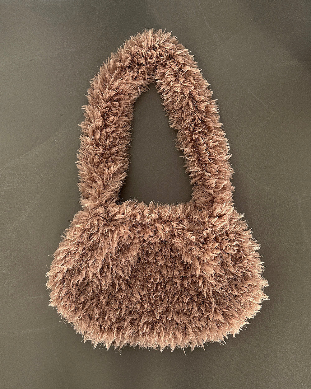 Bulberry Fluffy Shoulder Bag