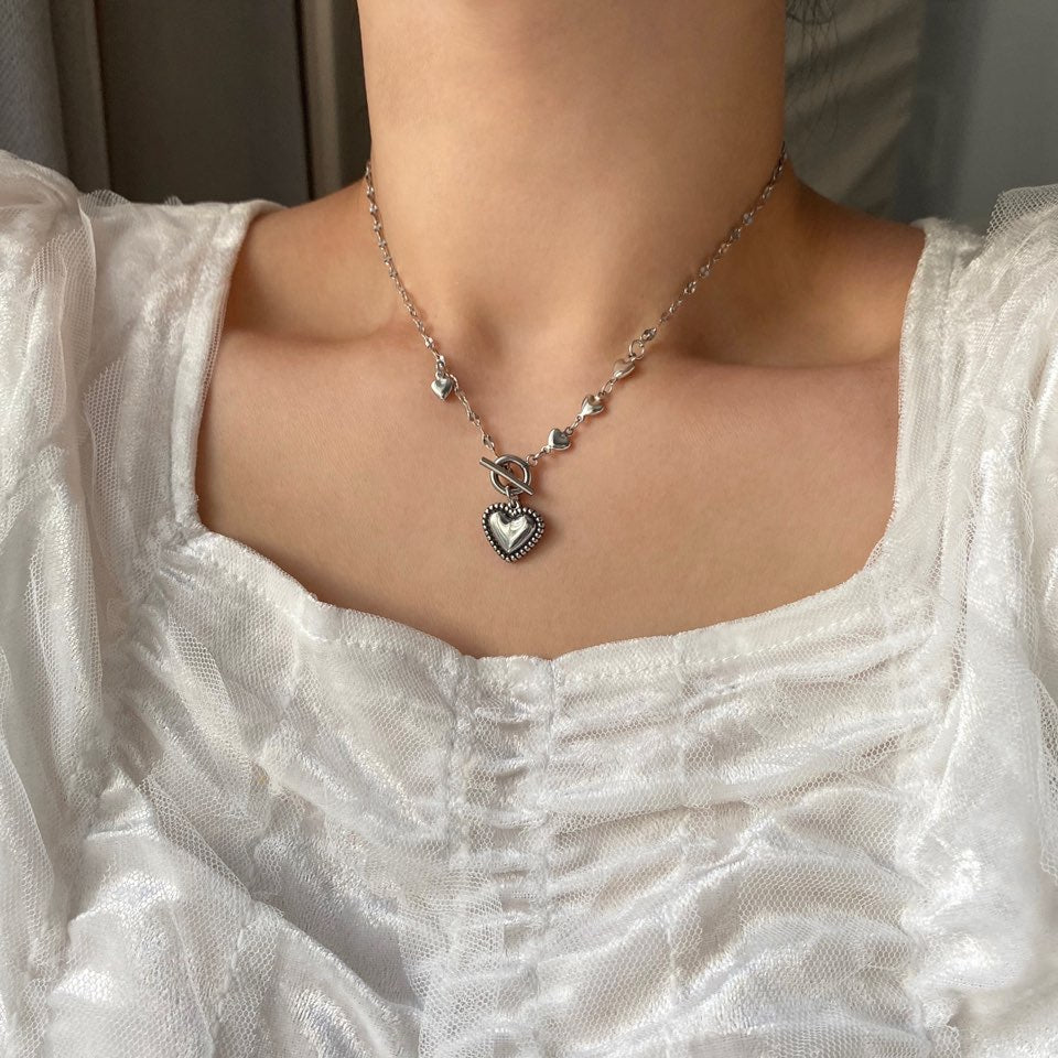 eh Unique Heart Surgical Toggle Bar Necklace