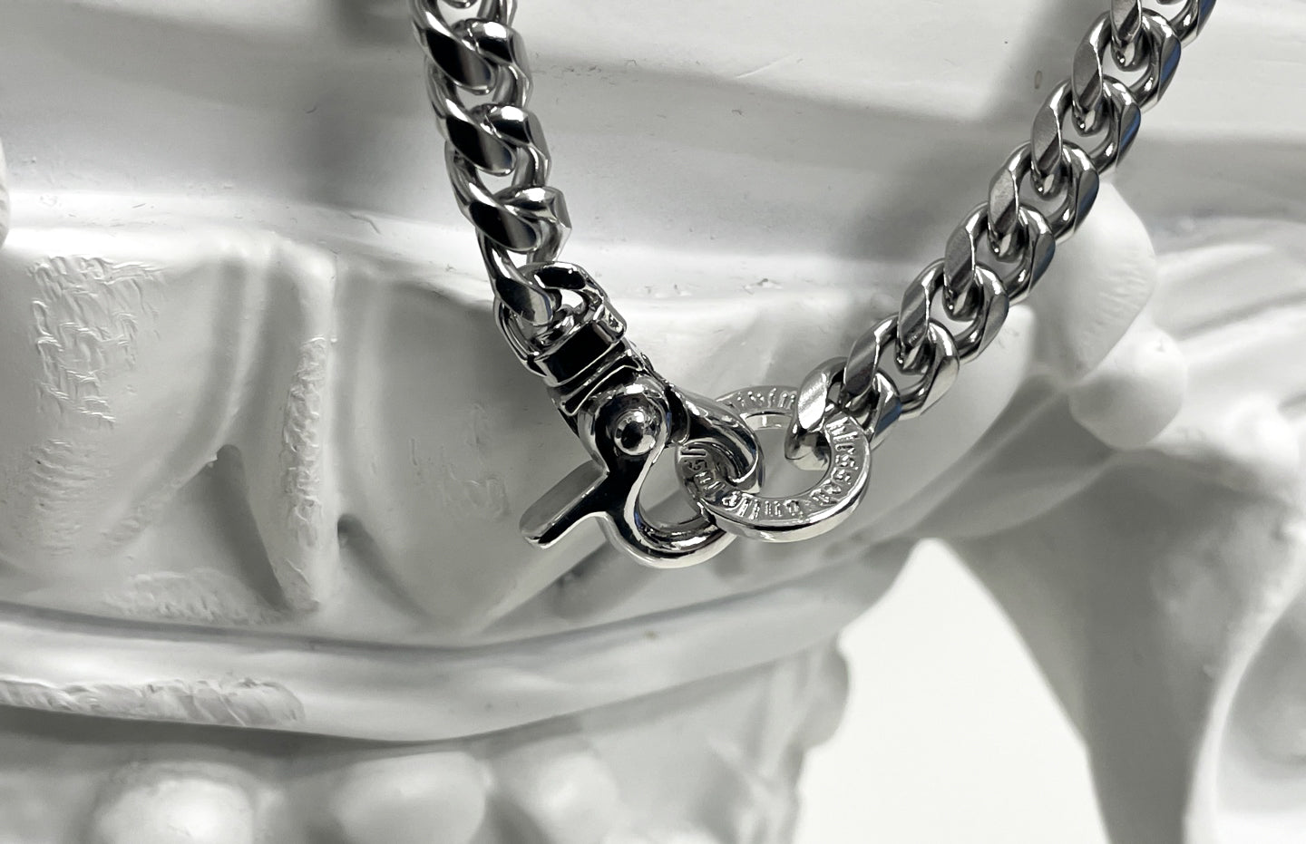 [BLESSEDBULLET]curve chain link necklace_8