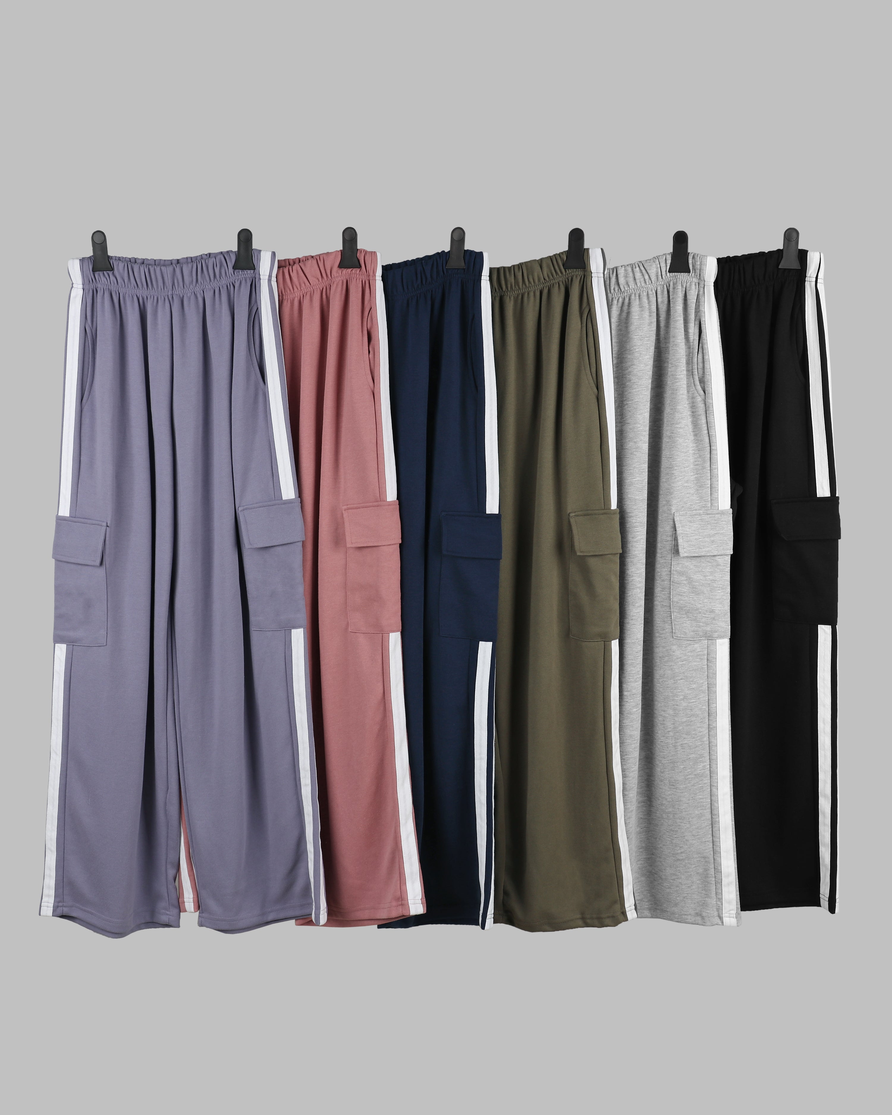 W LINE CARGO SWEAT Pants