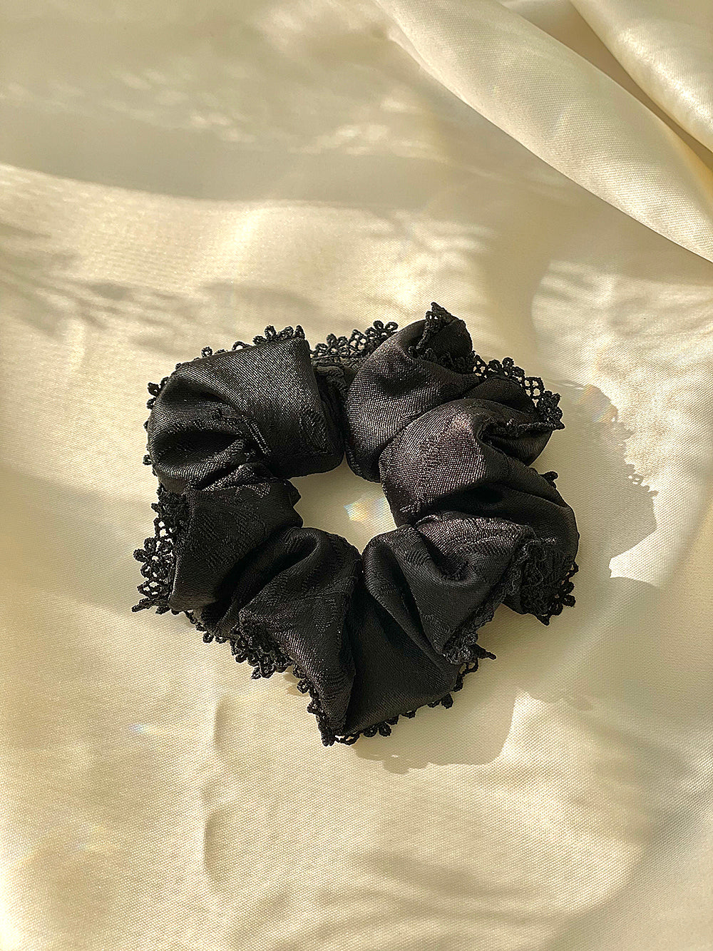 Rose Broderie Lace Satin Hair Scrunchie (S)