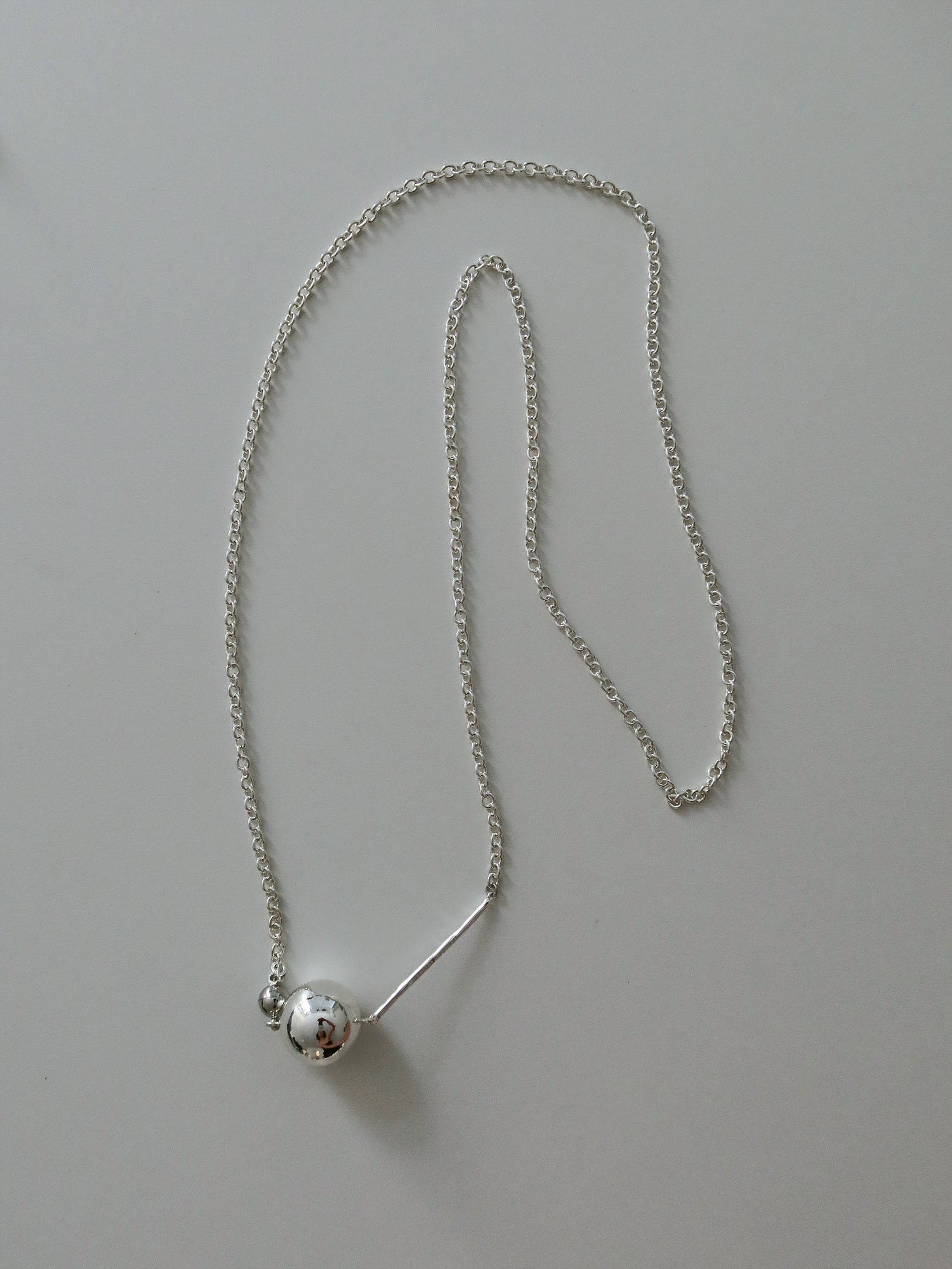 Rhythm long chain necklace - silver