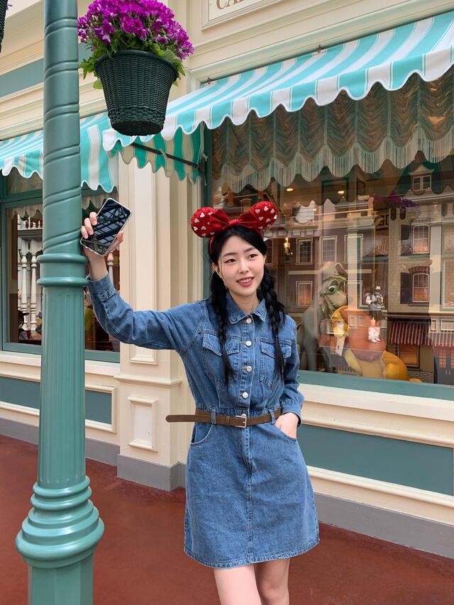 denim collar dress