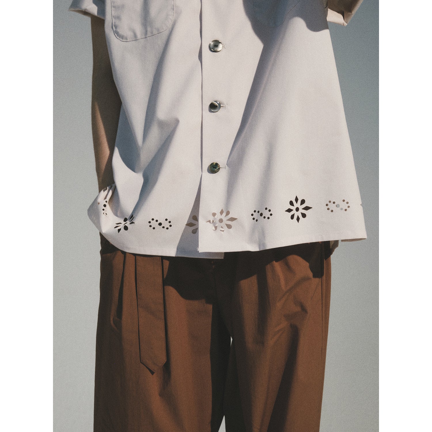 LAY-CUT BUTTON SHIRT_IV