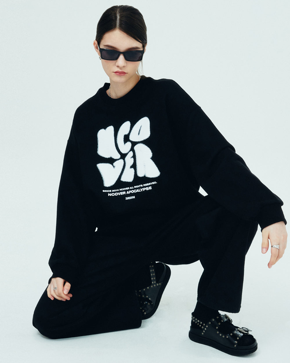 POINTAGE LOGO SWEATSHIRT-BLACK