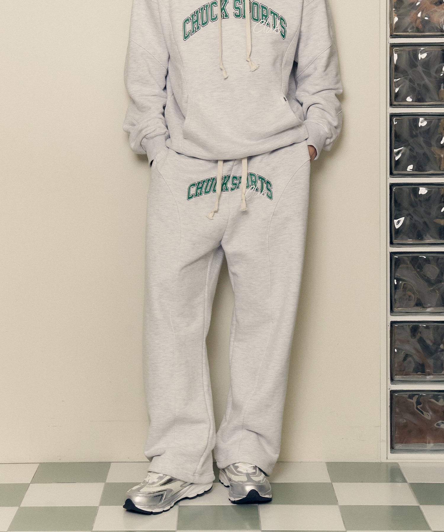 スポーツクラブブロックスウェットパンツ / CHUCK SPORTS CLUB BLOCK SWEAT PANTS (LIGHT GRAY)