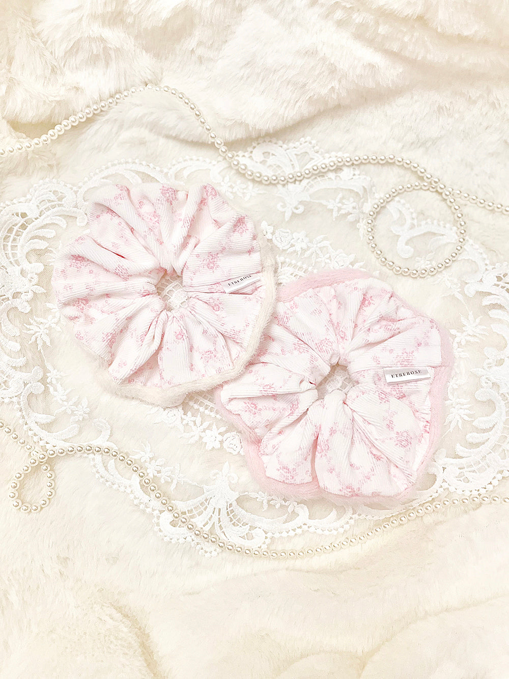 Mokoring Angora Corduroy Scrunchie (2color)