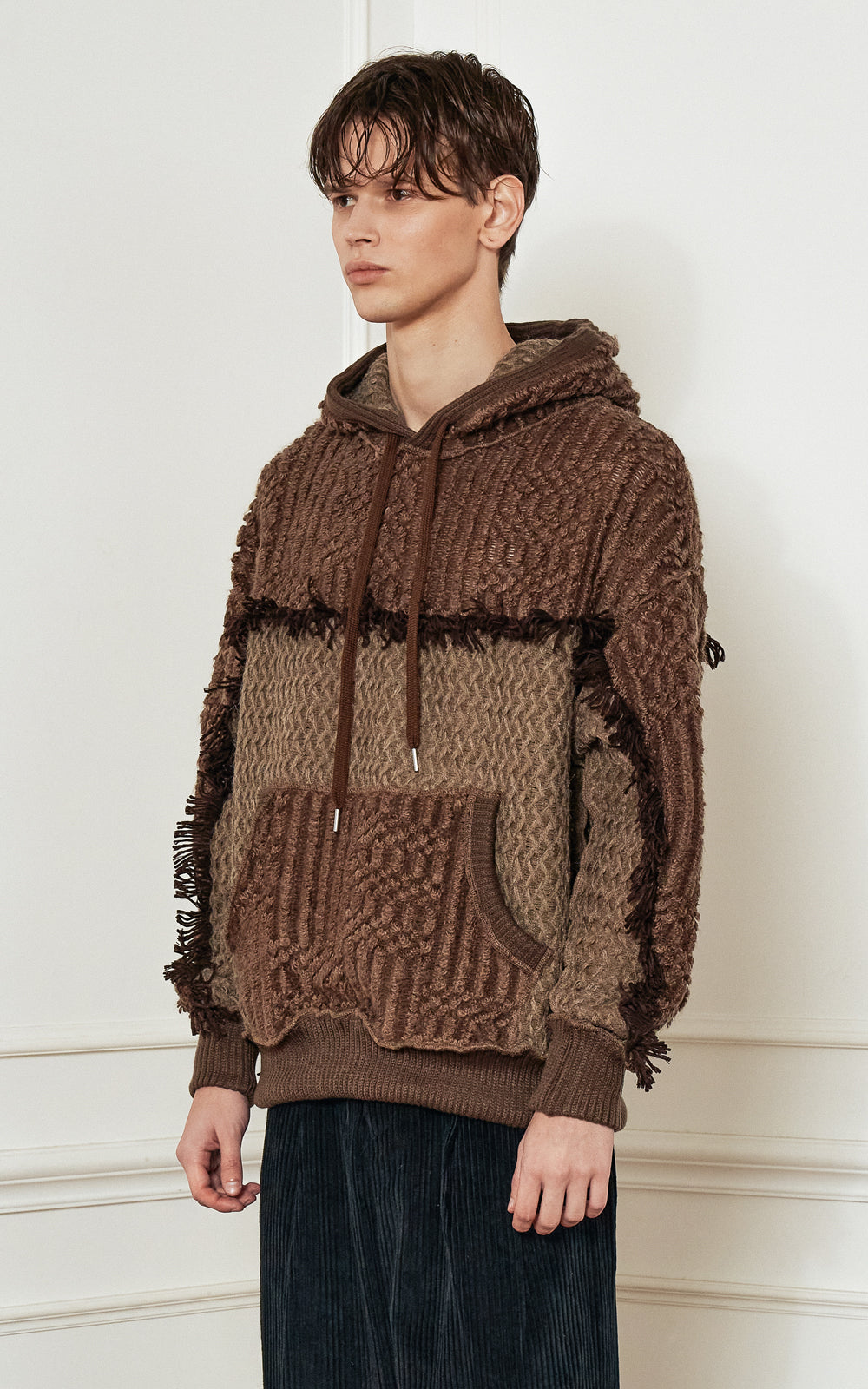 INSIDE-OUT TASSEL WOOL KNIT HOOD_[BROWN]