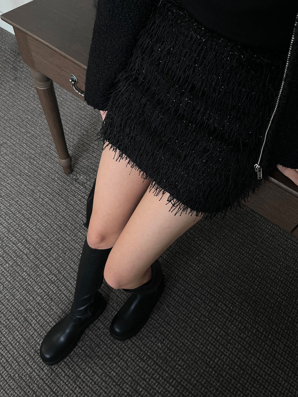 Twinkle Black Fur Surgery Mini Skirt (Black)