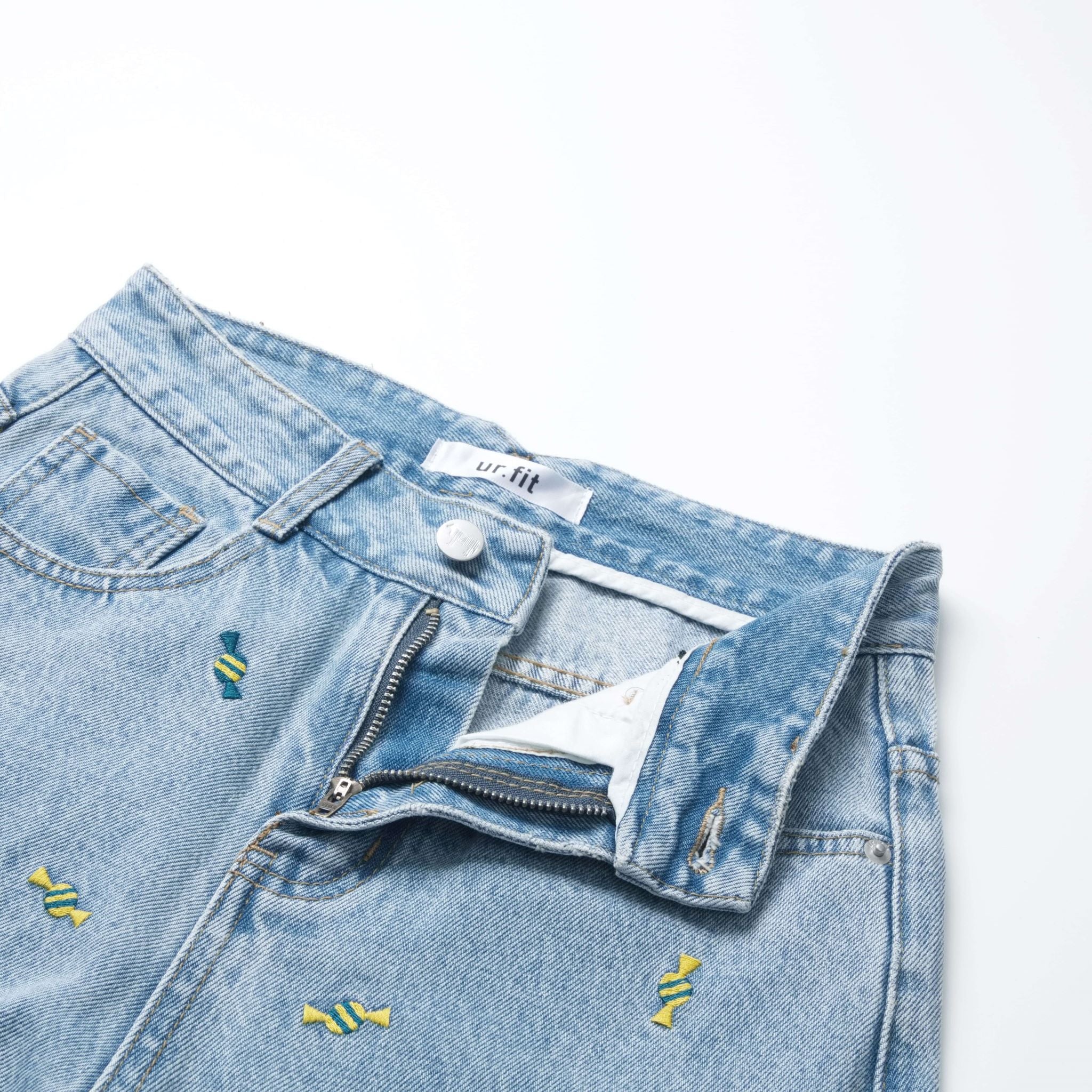 WIDE FIT CANDY EMBROIDERY DENIM PANTS