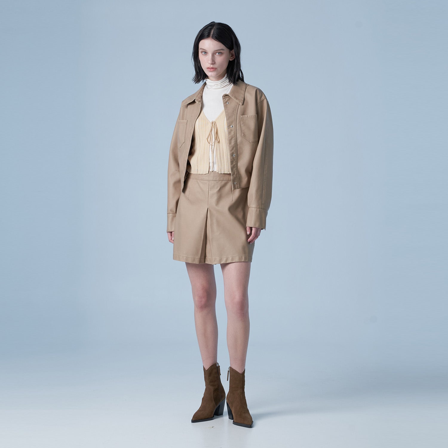 Washed Double Pocket Crop Blouson (Beige)