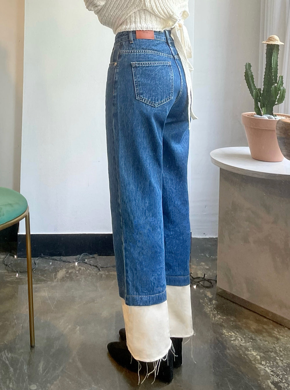 SEMI WIDE FIT BLUE + WHITE DENIM PANTS [17724]